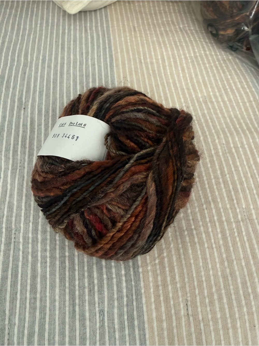Yarn,Trendsetter Yarns Bacio Multicolor Blend Bulky Yarn